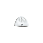 3 Beanie in white with ribbed texture and cuffed hem, featuring embroidered '3' logo. Short fisherman style ideal for streetwear fashion.
